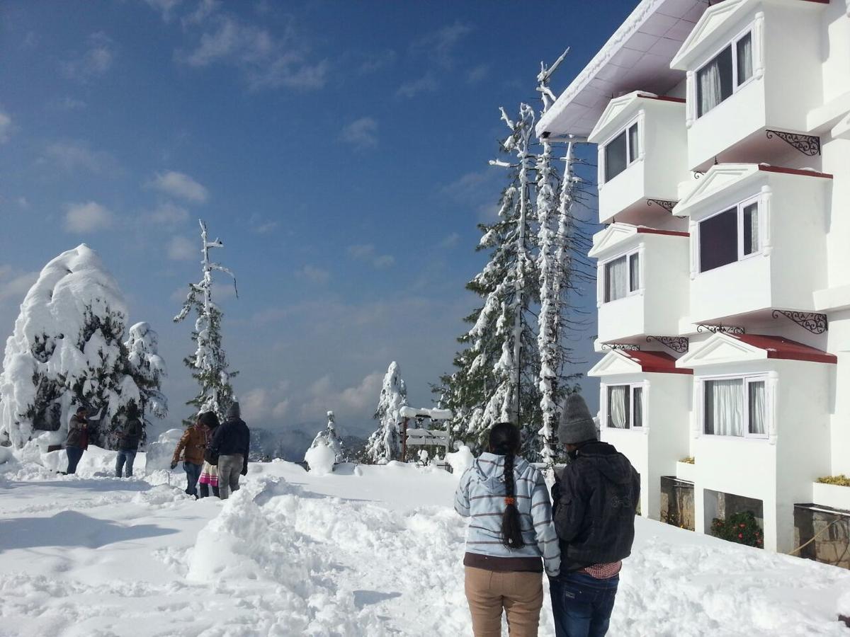 Royal Jardin Whistling Pines Resort Shimla Extérieur photo